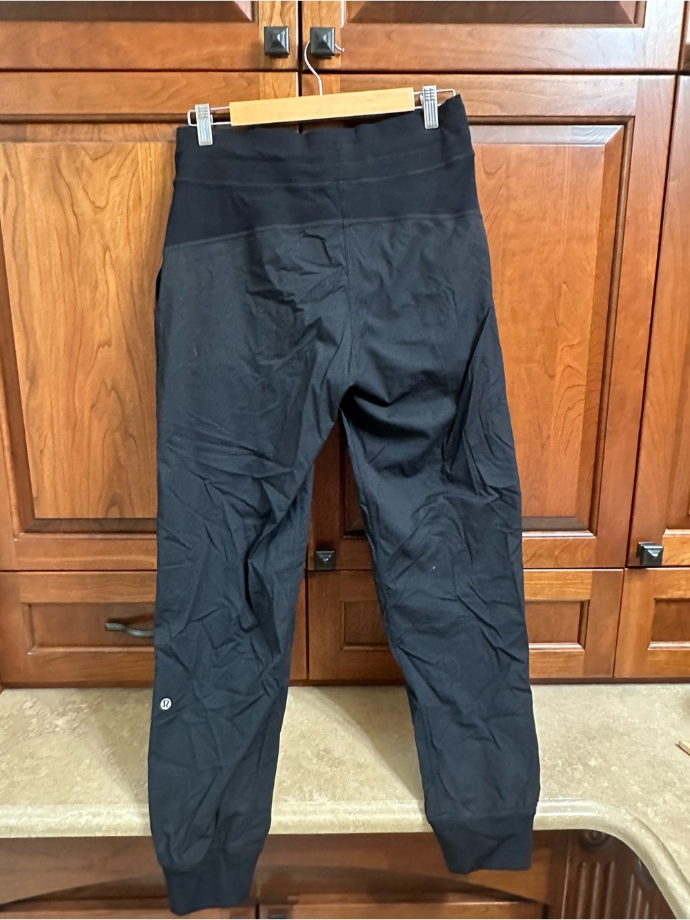 lululemon athletica women’s drawstring lightweight athletic pants - Picture 2 of 4